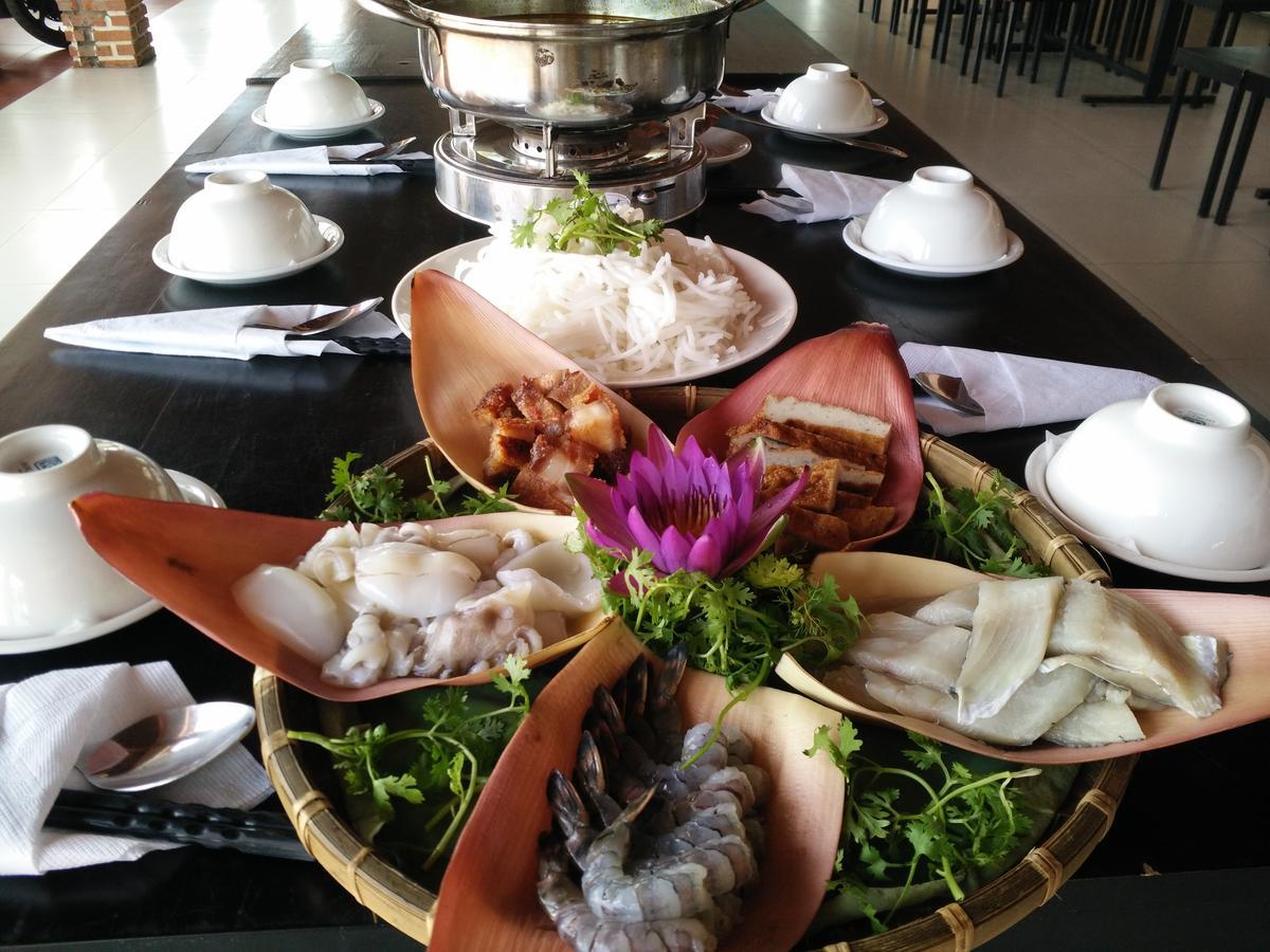Suoi Hong Resort Mui Ne Bagian luar foto